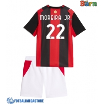 Fotballdrakt Barn AC Milan Diego Moreira #22 Hjemmedraktsett 2026-27 Kortermet (+ Korte bukser)